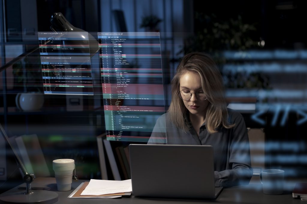 Las 5 Razones para Estudiar un Máster en Ciberseguridad Online en 2026